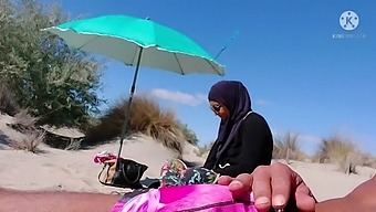 I Amazed A Muslim By Exposing My Penis On The Beach!