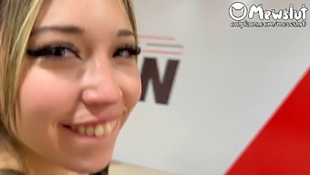 Pov Dating With A Hot Teen - Mewslut