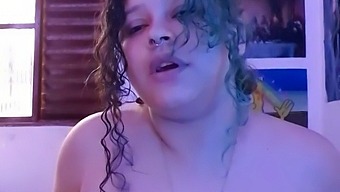 A Steamy Live Masturbation Session