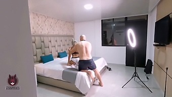 Я Обнаруживаю Скрытые Камеры Во Время Фотосессии.